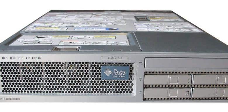 Sun-Fire-V245-Server-Front-View-3-1-2-2-3-1-3-1-1.jpg